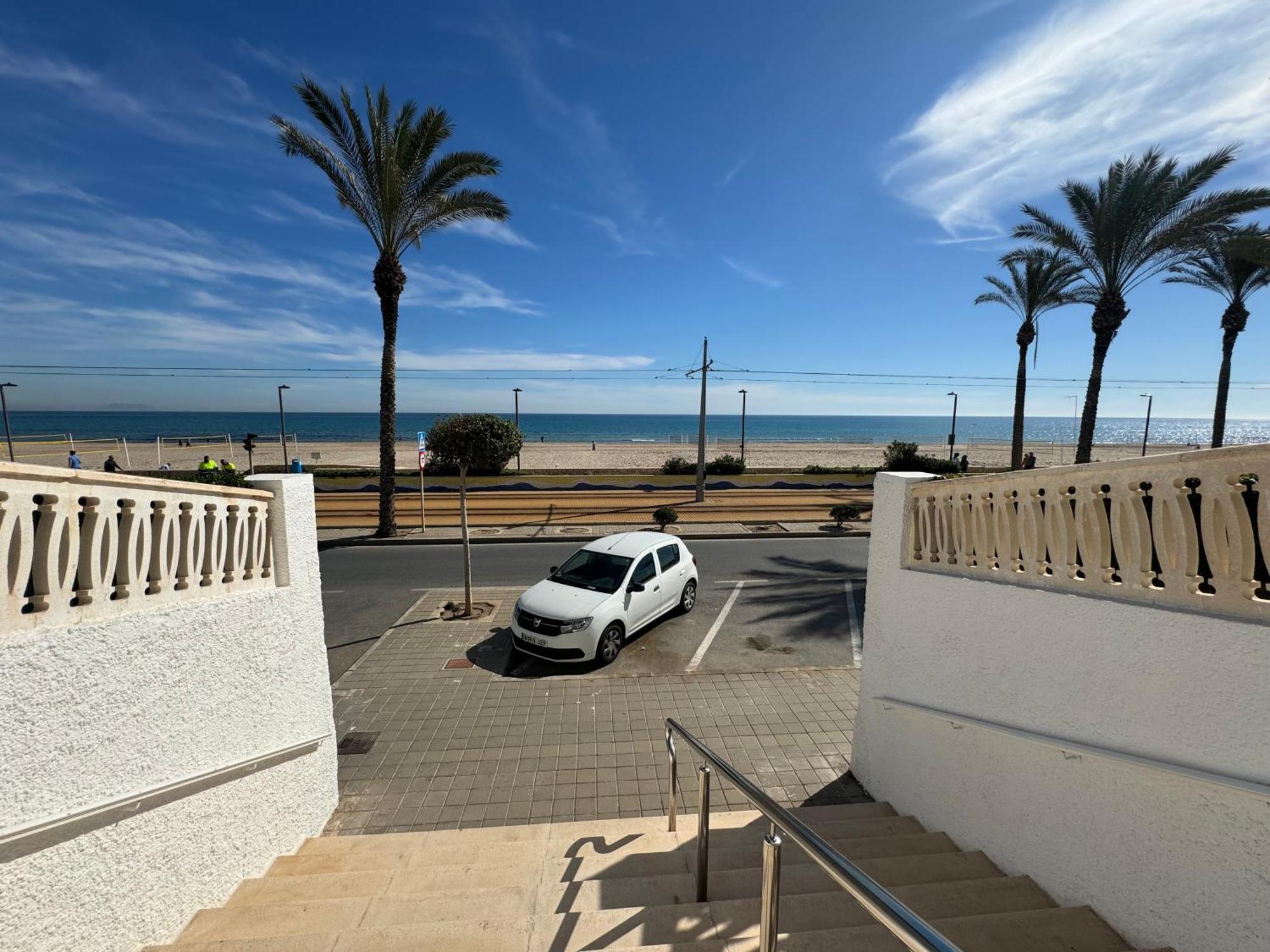 Apartamento Muchavista Primera Linea De Playa By El Conserje El Campello Buitenkant foto